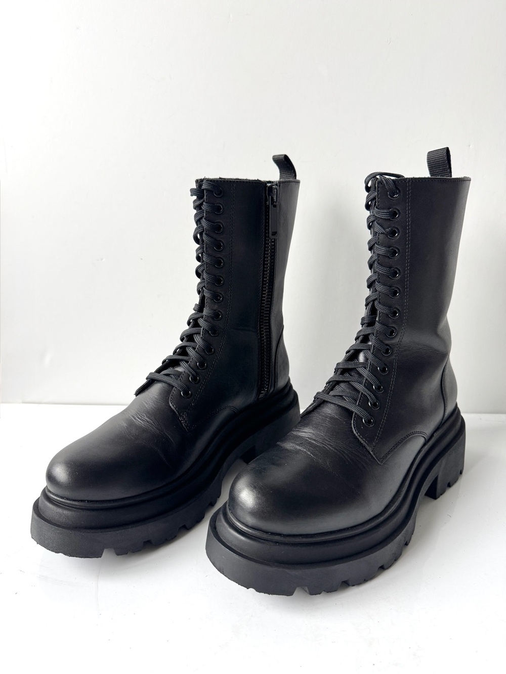 Thursday Fatale Black Leather High Heel Zip-Up Lug Sole Combat Boots Size 8.5 US